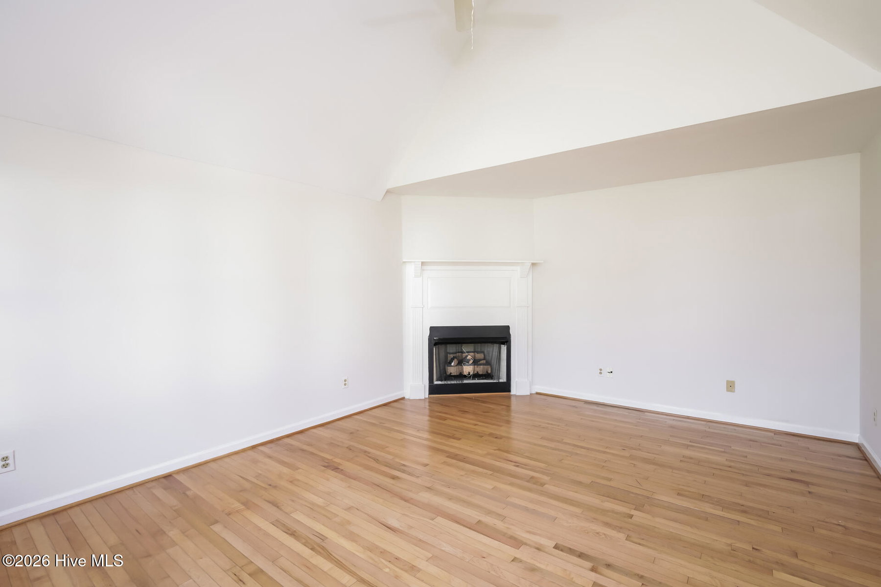307 Hearthstone Drive, Nashville, NC 27856 — photo 3