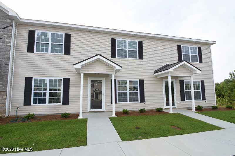 124 Chandler Drive F, Greenville, NC 27834 — main photo