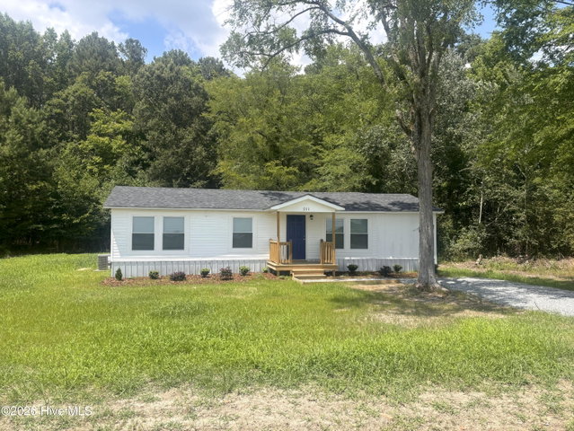 211 W Church Street, Lasker, NC 27845