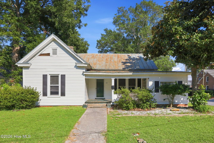 411 Latham Street, Greenville, NC 27834