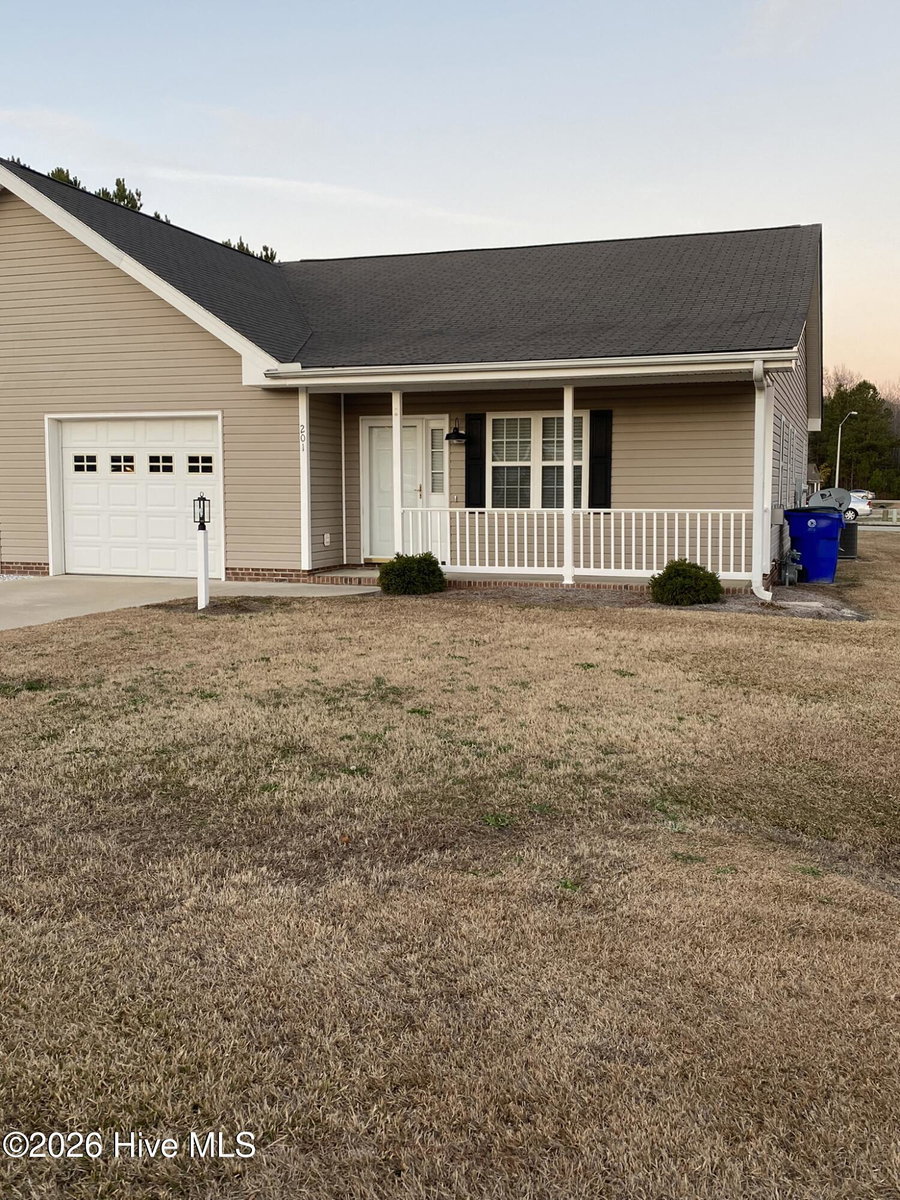 201 Village Court, Nashville, NC 27856 — photo 4