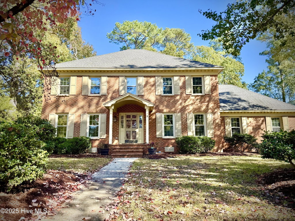 703 Daventry Drive, Greenville, NC 27858