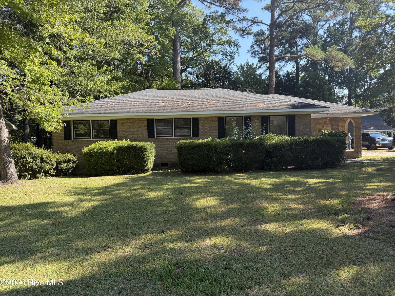 305 Crestline Boulevard, Greenville, NC 27834 — photo 2