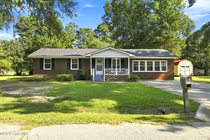 404 W Green Street, Robersonville, NC 27871