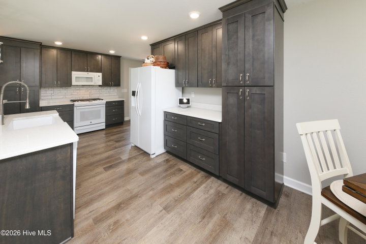 100 Cutters Lane, Elizabeth City, NC 27909 — photo 12