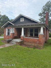 319 S Main Street, Robersonville, NC 27871