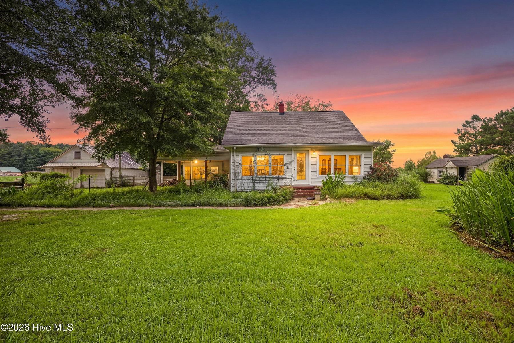 1303 Turnpike Road, Elizabeth City, NC 27909 — photo 2