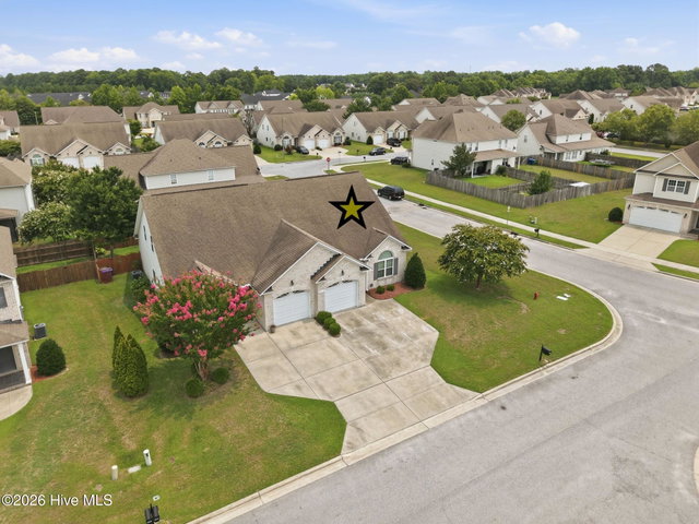 2012 Croyden Circle B, Greenville, NC 27834 — photo 4