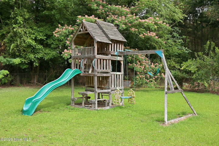 1828 Garner Road, Greenville, NC 27834 — photo 31