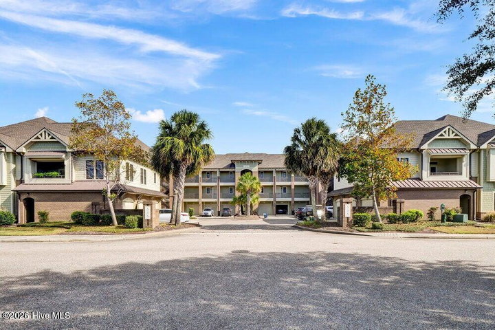 555 Grande Manor Court 302 image
