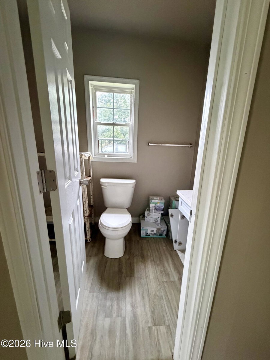 207 E Peterson Street, Edenton, NC 27932 — photo 4