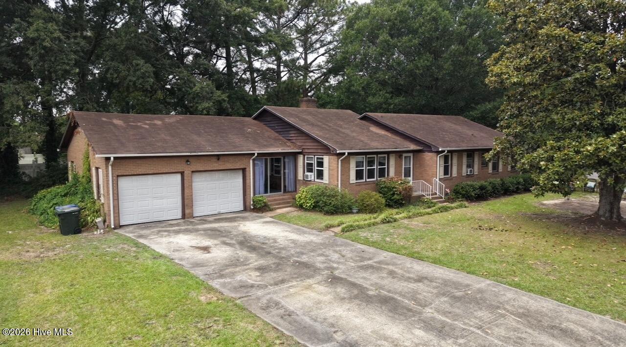 112 Alexander Circle, Greenville, NC 27858
