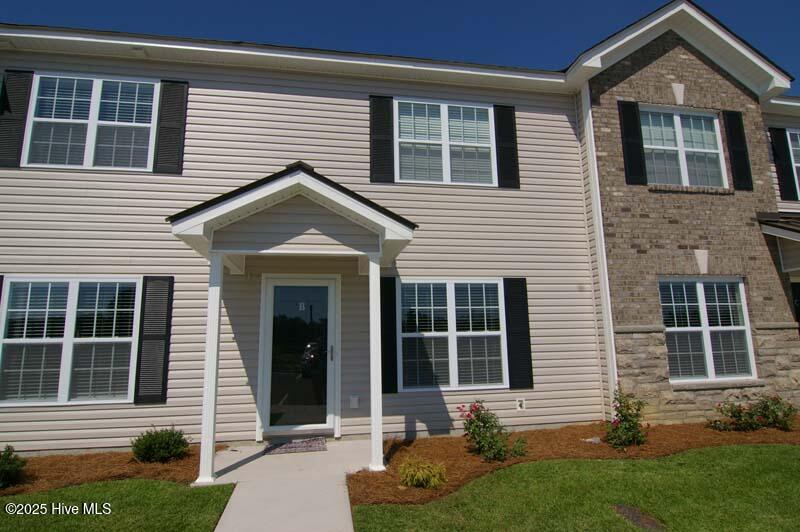 100 Chandler Drive D, Greenville, NC 27834 — main photo