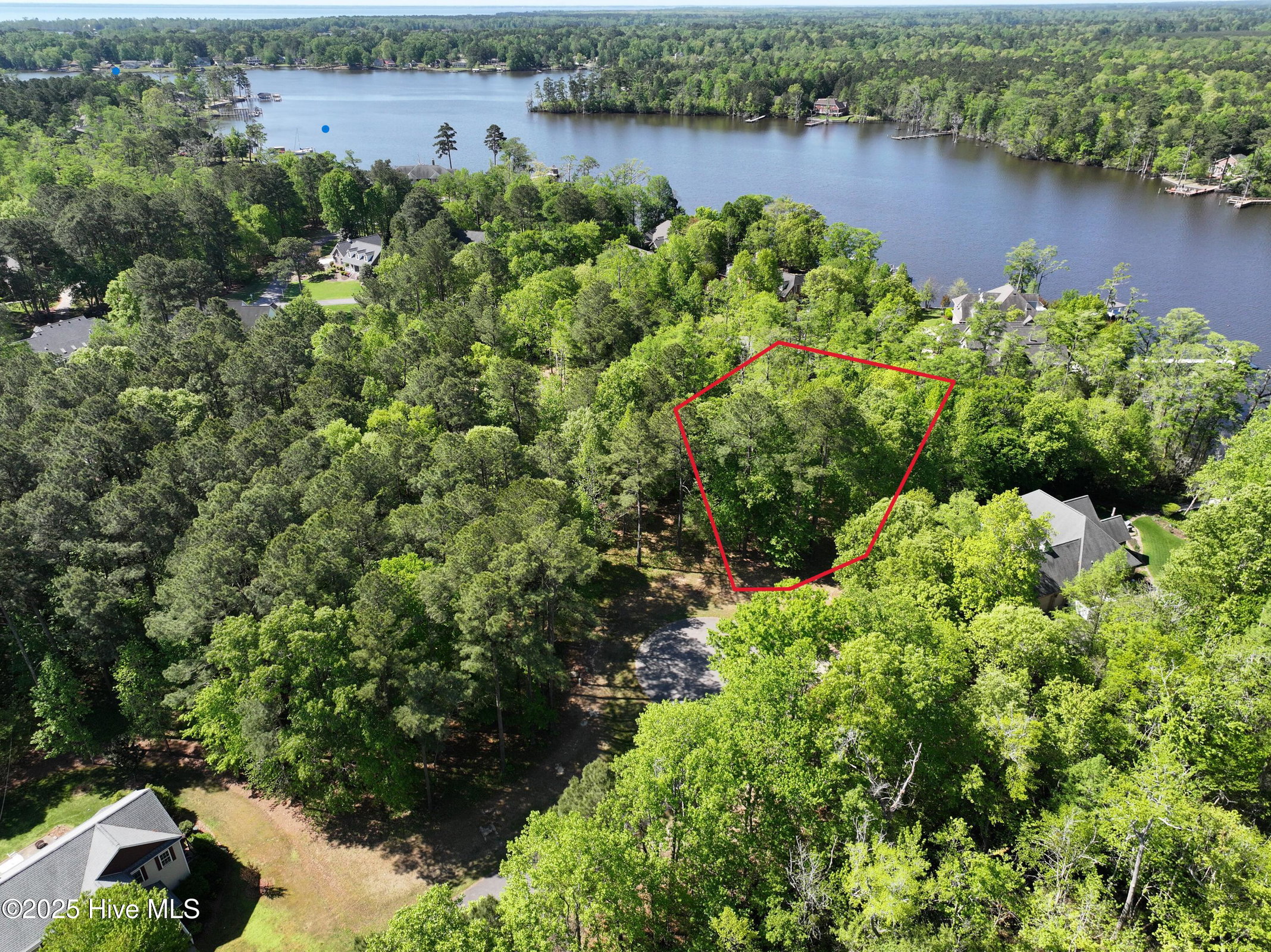 F-11 F-11 Mattaponi Drive, Hertford, NC 27944 — main photo
