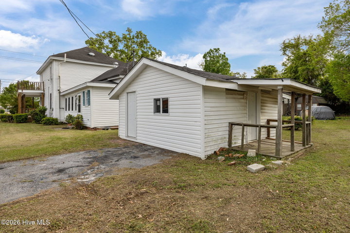 1400 Chestnut Street, Greenville, NC 27834 — photo 15