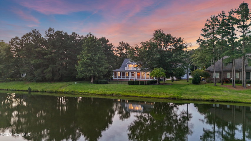 376 Red Fox Run Drive image