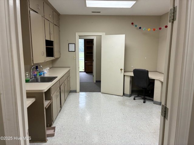 1134 N Road Street Bldg 2, Elizabeth City, NC 27909 — photo 11