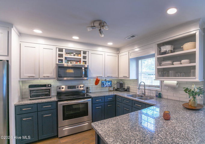 1035 Spring Forest Road D2, Greenville, NC 27834 — photo 5