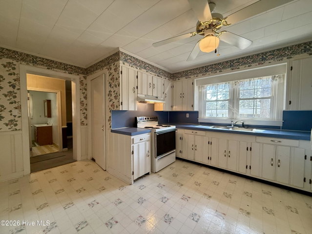 2996 Us Highway 64 W, Plymouth, NC 27962 — photo 29