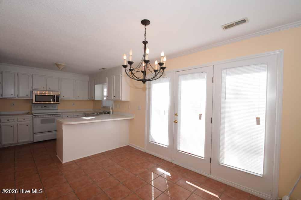 3828 Sterling Pointe Drive O5, Winterville, NC 28590 — photo 4
