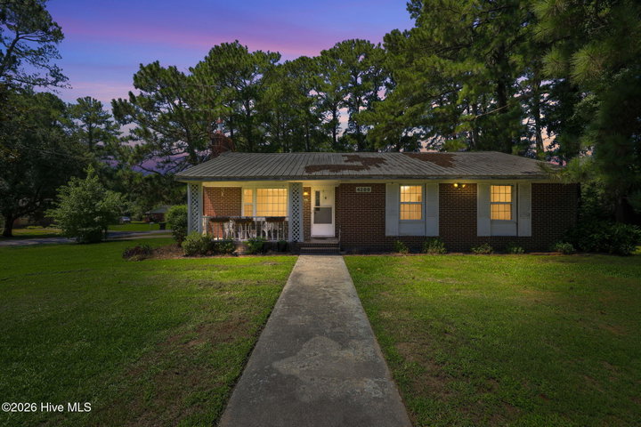 4280 SE College Street, Ayden, NC 28513