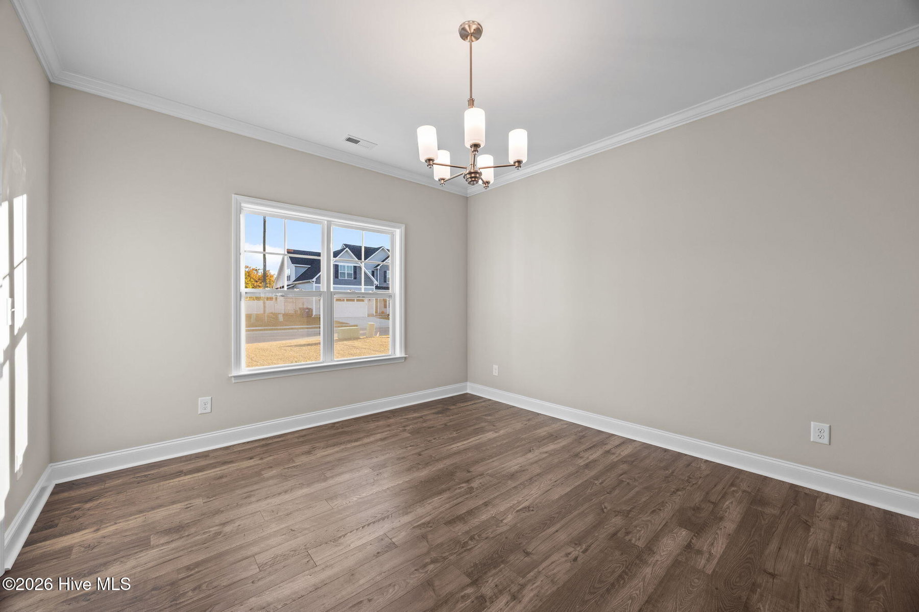 304 Sparrow Court, Greenville, NC 27858 — photo 3