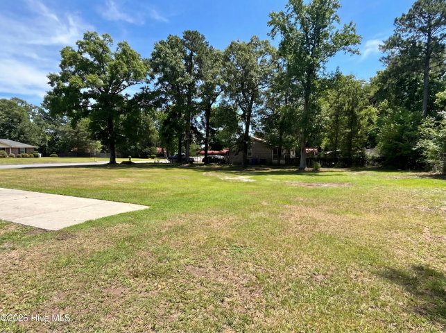 513 Greenfield Boulevard, Greenville, NC 27834 — photo 24
