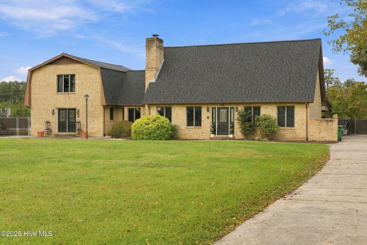 2904 Mills Road, Greenville, NC 27858
