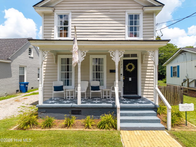 123 E Gale Street, Edenton, NC 27932 — photo 1