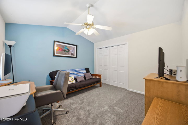 2223 Locksley Woods Drive G, Greenville, NC 27858 — photo 9
