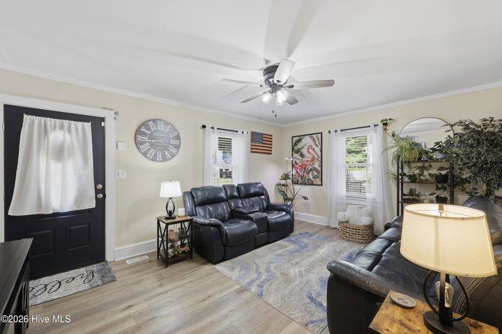 1119 W Colonial Avenue, Elizabeth City, NC 27909 — photo 9