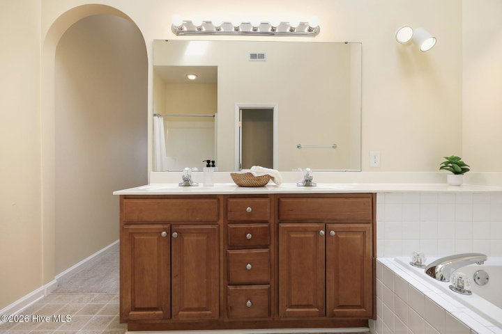 1115 Turtle Creek Road H, Greenville, NC 27858 — photo 24