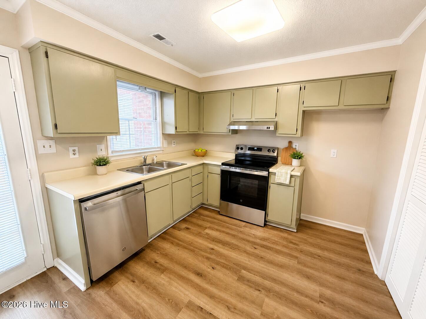 102 David Drive 18f, Greenville, NC 27858 — photo 5