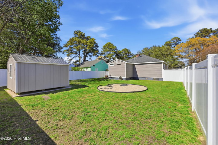 913 Bartlett Avenue, Elizabeth City, NC 27909 — photo 32