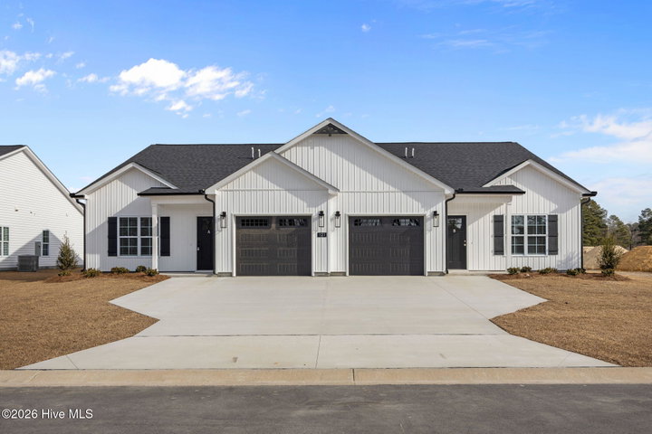 121 Lady O Drive A, Greenville, NC 27834 — photo 1