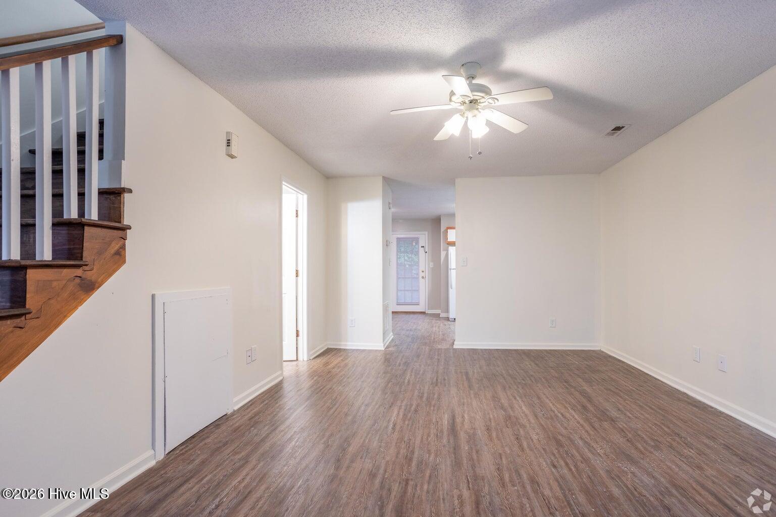 905 Allen Road D2, Greenville, NC 27834 — photo 2