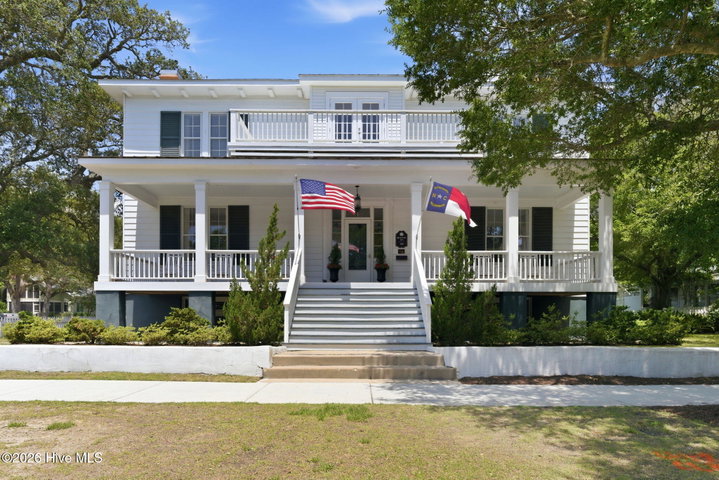 301 E Bay Street image