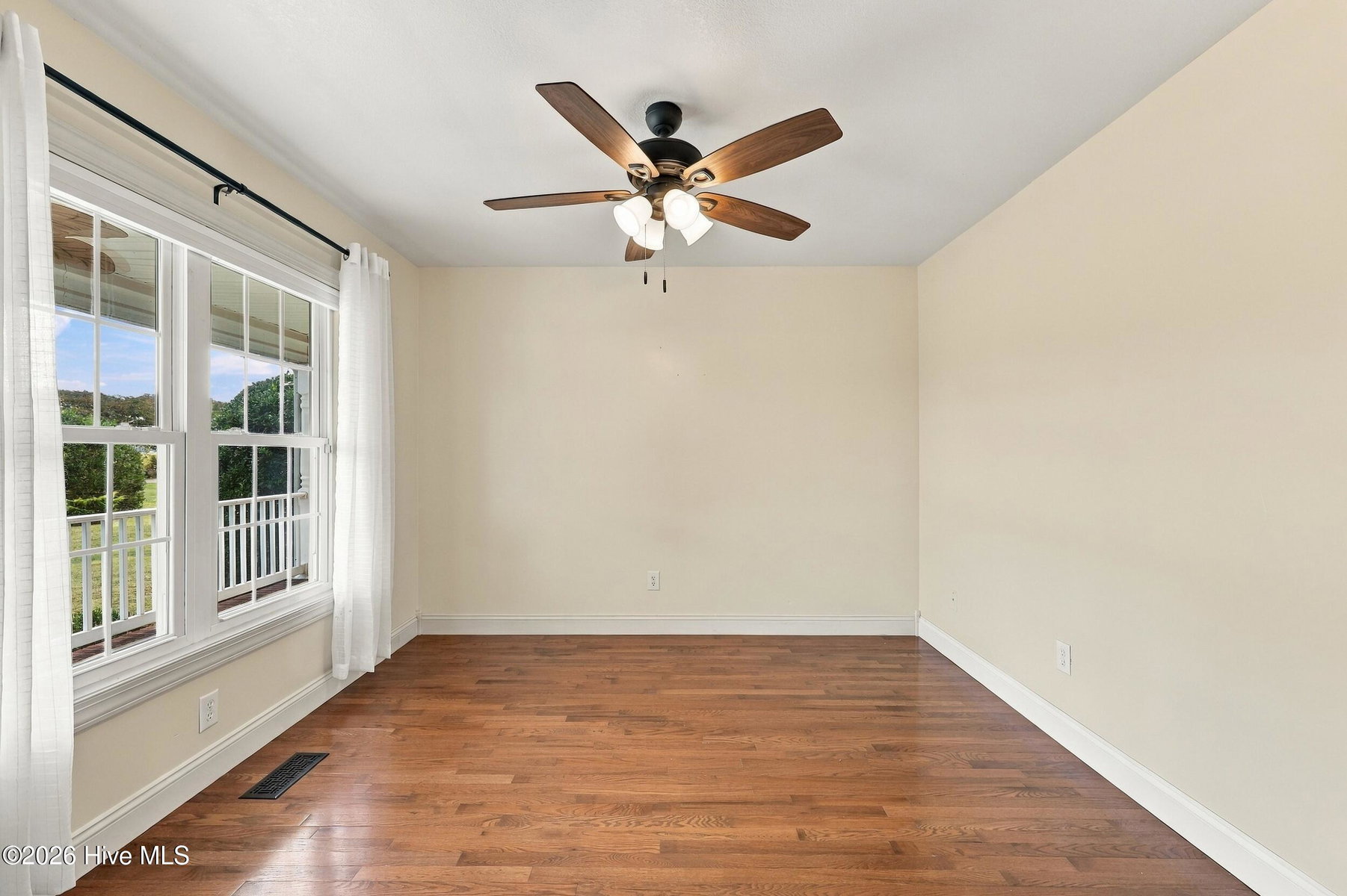 1225 Brickhouse Point Road, Elizabeth City, NC 27909 — photo 5