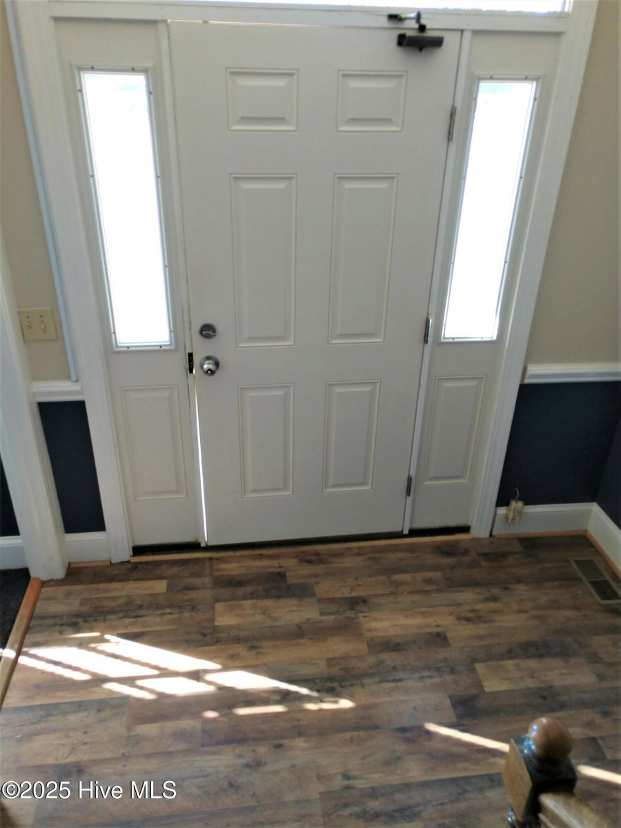 823 Evans Street C, Greenville, NC 27834 — photo 2