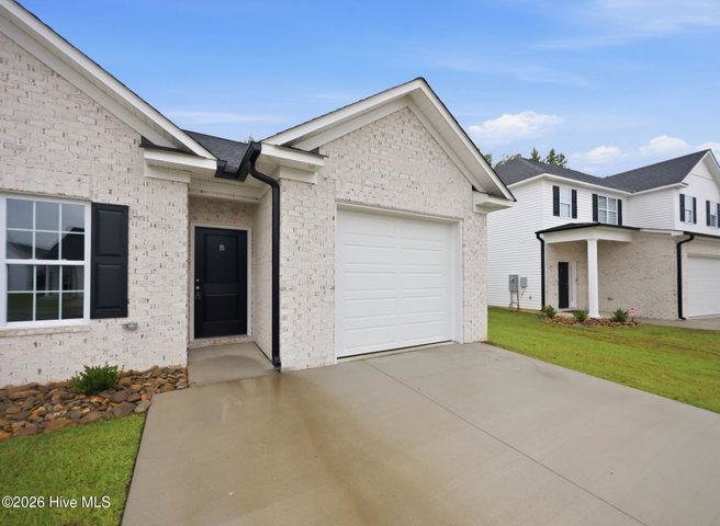 2020 Dartford Drive B, Greenville, NC 27834