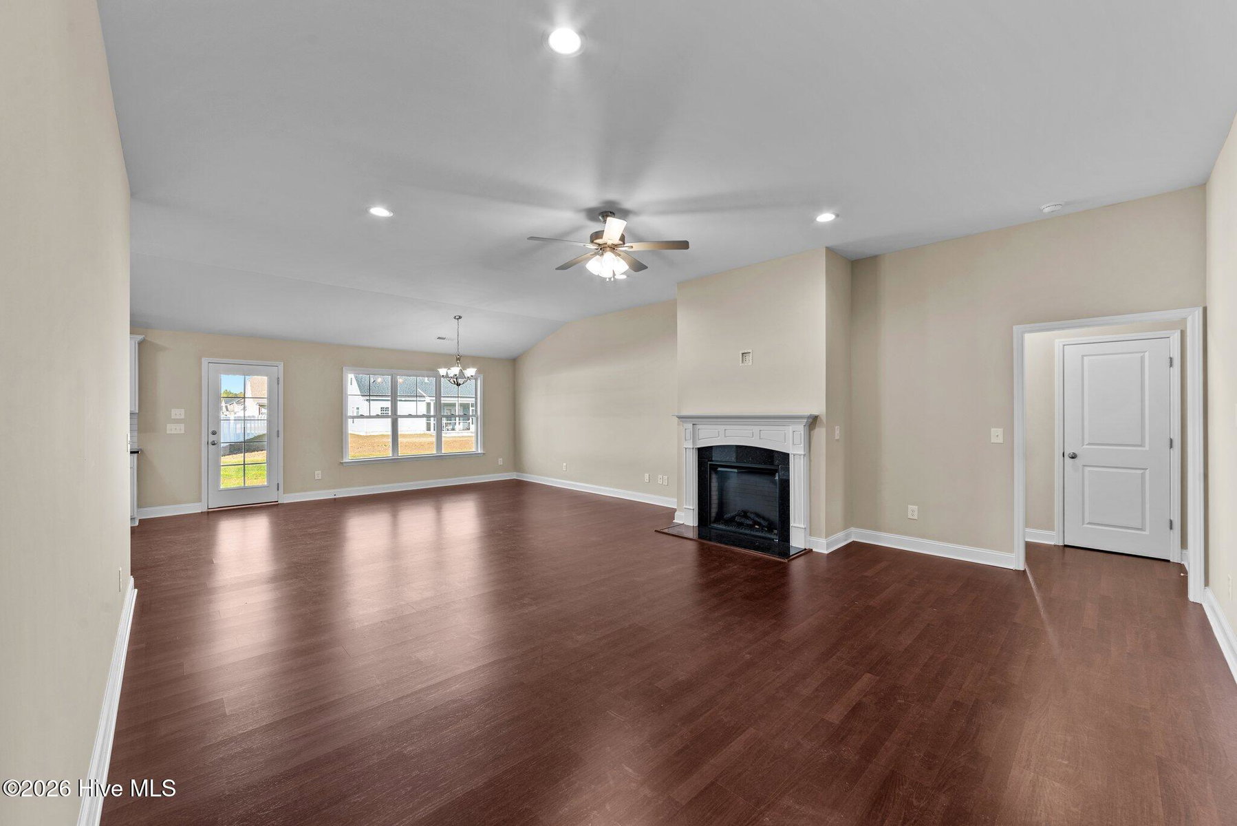 2317 Rhinestone Drive, Winterville, NC 28590 — photo 5