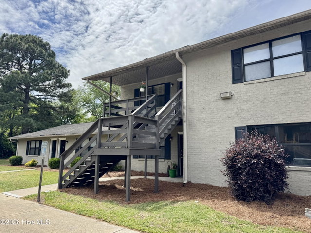 705 Peed Drive 15, Greenville, NC 27834