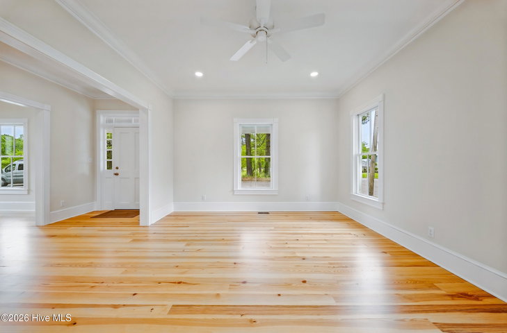 301 W Gale Street, Edenton, NC 27932 — photo 5