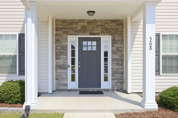 508 Seashore Street, Grimesland, NC 27837 — photo 2