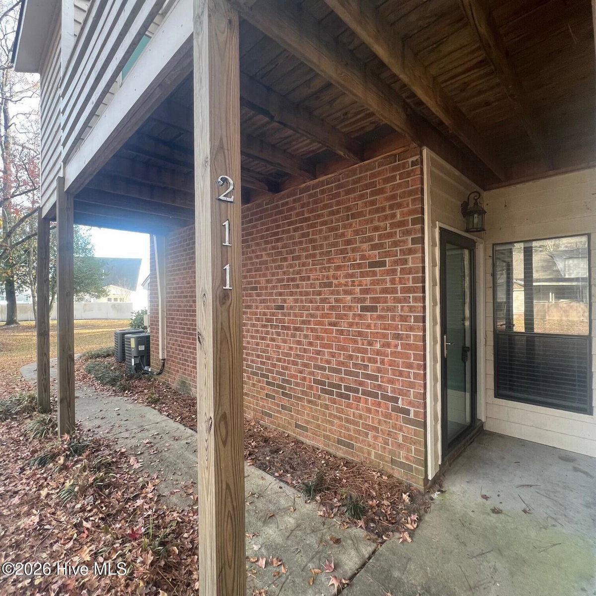 211 Hidden Branches Close, Winterville, NC 28590 — photo 2