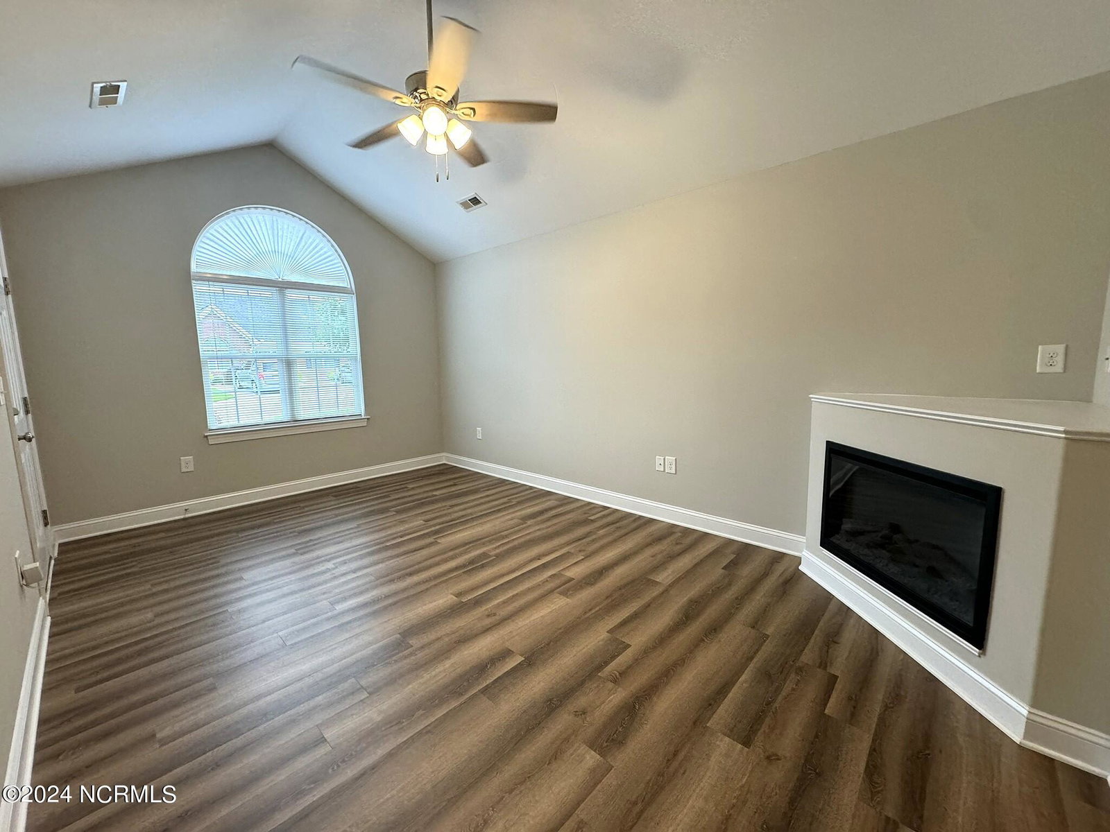 215 Hurt Court, Nashville, NC 27856 — photo 4