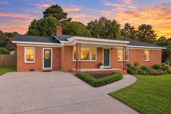 1502 E Wright Road, Greenville, NC 27858
