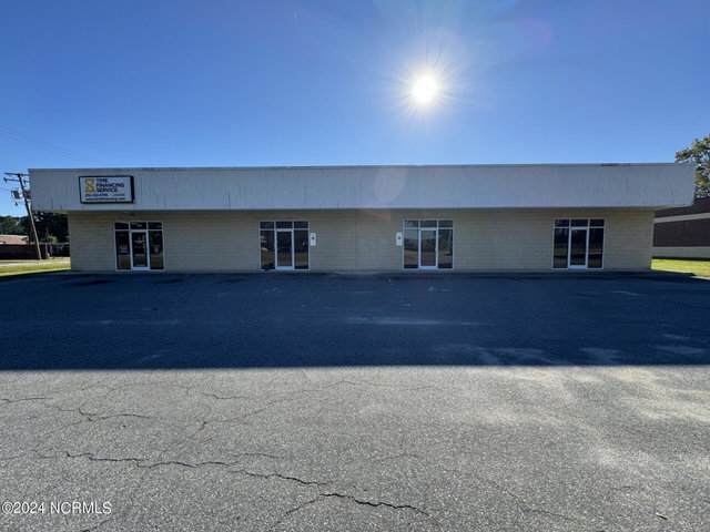 1205 W First Street, Ahoskie, NC 27910