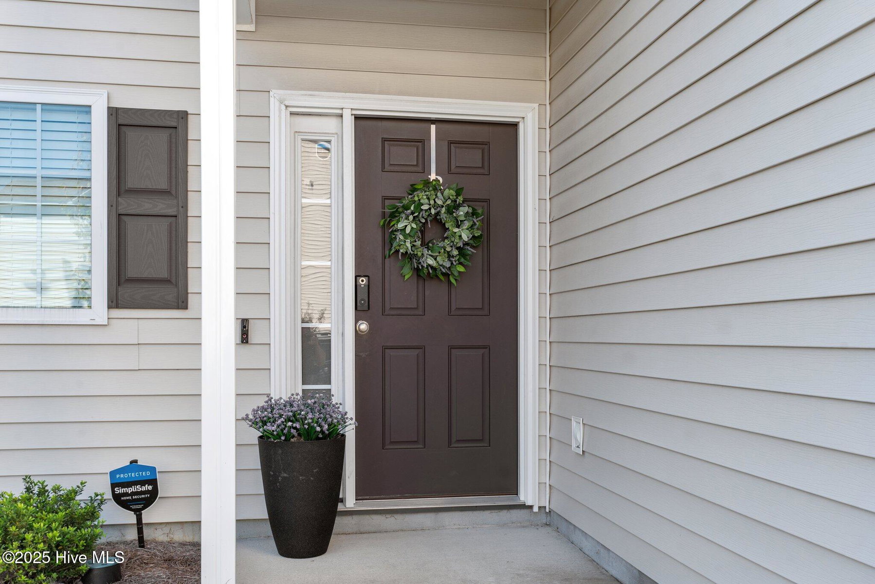 100 Leines Way B, Greenville, NC 27834 — photo 2