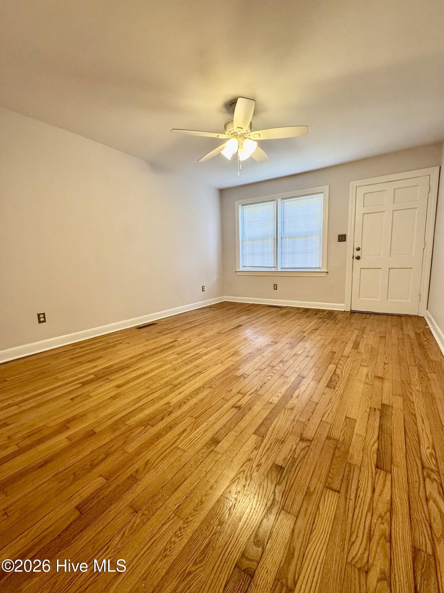 2508 E 3rd Street B, Greenville, NC 27858 — photo 2